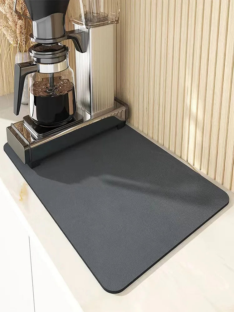 Diatomaceous Earth Drying Mat – Non-Slip, Super Absorbent, Waterproof Kitchen Countertop & Tableware Mat