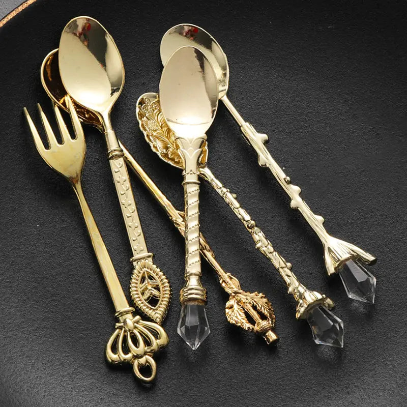 Vintage Dessert Royal Style Cutlery Set